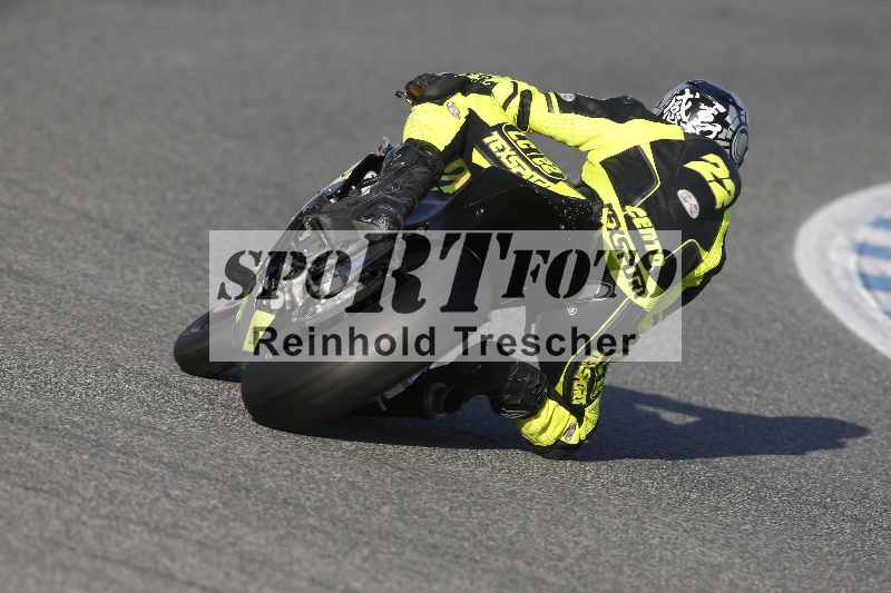 /Archiv-2025/01 24.-27.01.2025 Moto Center Thun Jerez/rot-red/22